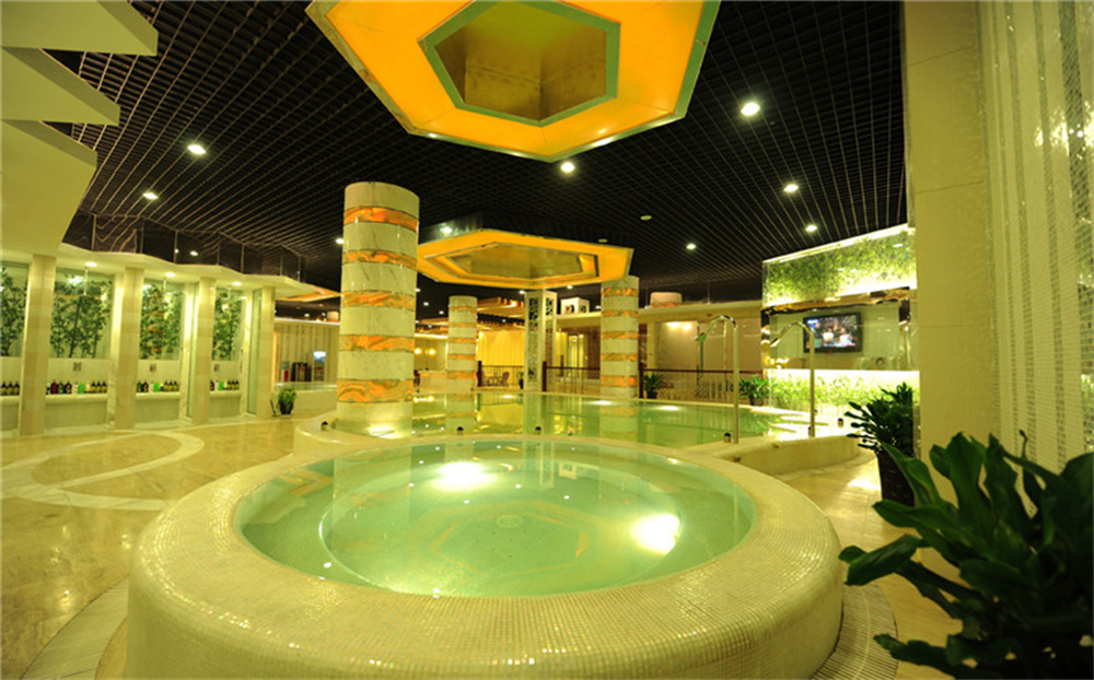 8 水疗中心 Spa Center.jpg